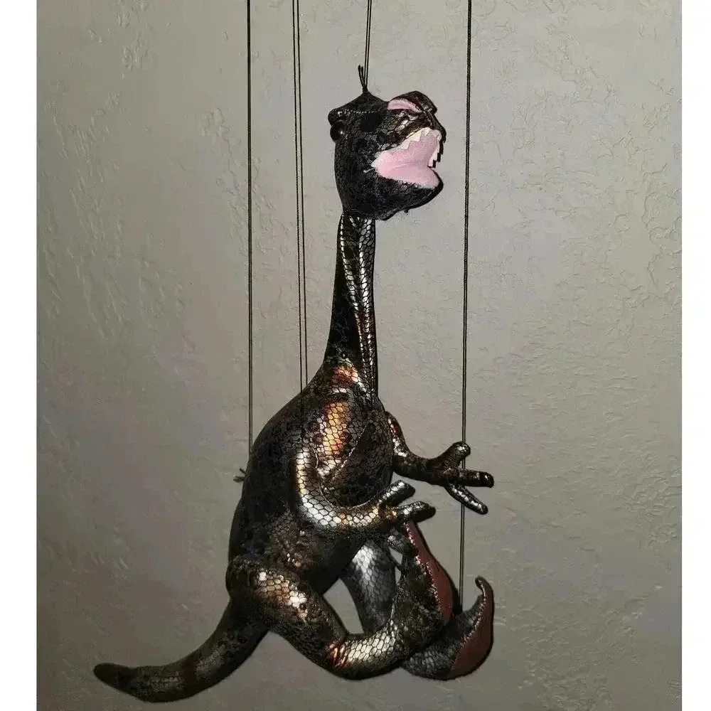 Dinosaur Marionette - Picture 2 of 9